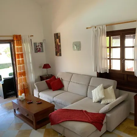 Villa Darling - Urbanización La Goleta